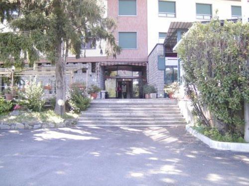 Albergo Ristorante Garden Риволи Екстериор снимка